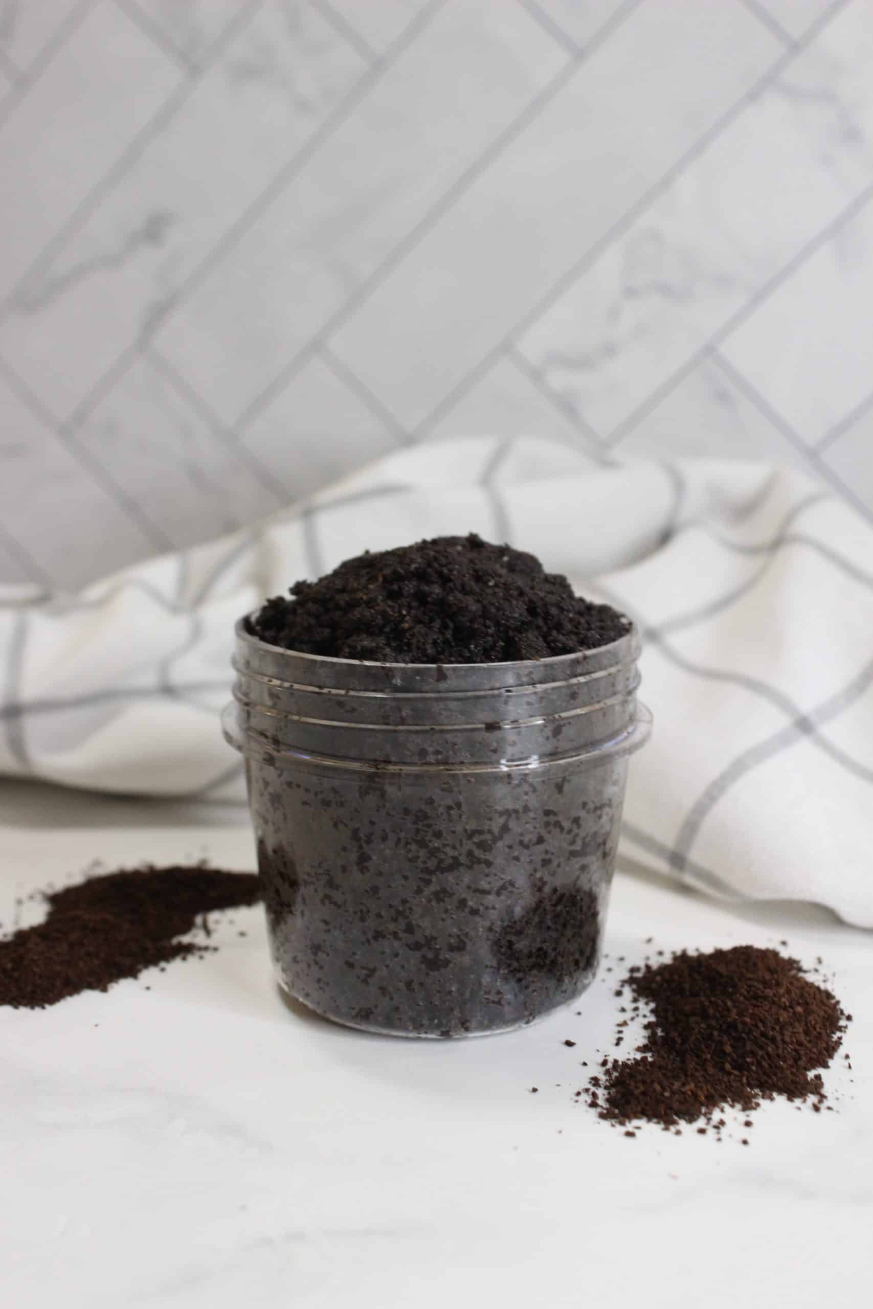 diy coffee scrub for the body and face