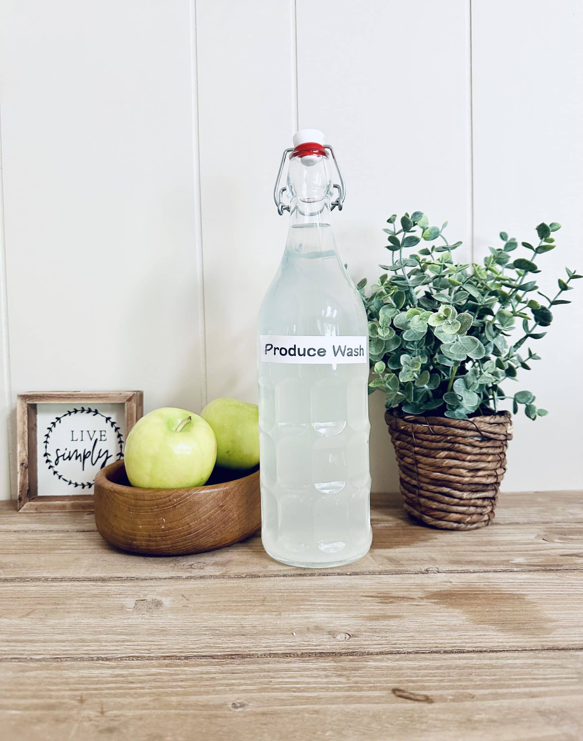 diy natural produce wash for your fruit and vegetables