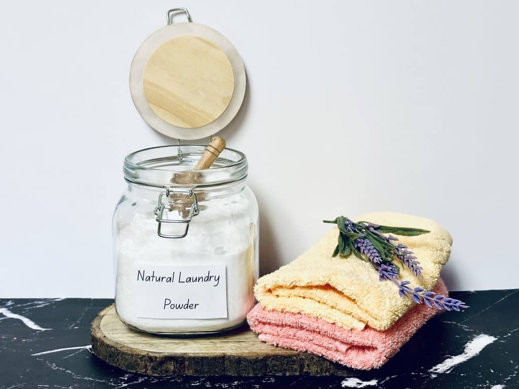 DIY Natural Laundry Powder – Easy Non-Toxic Laundry Detergent Recipe ...
